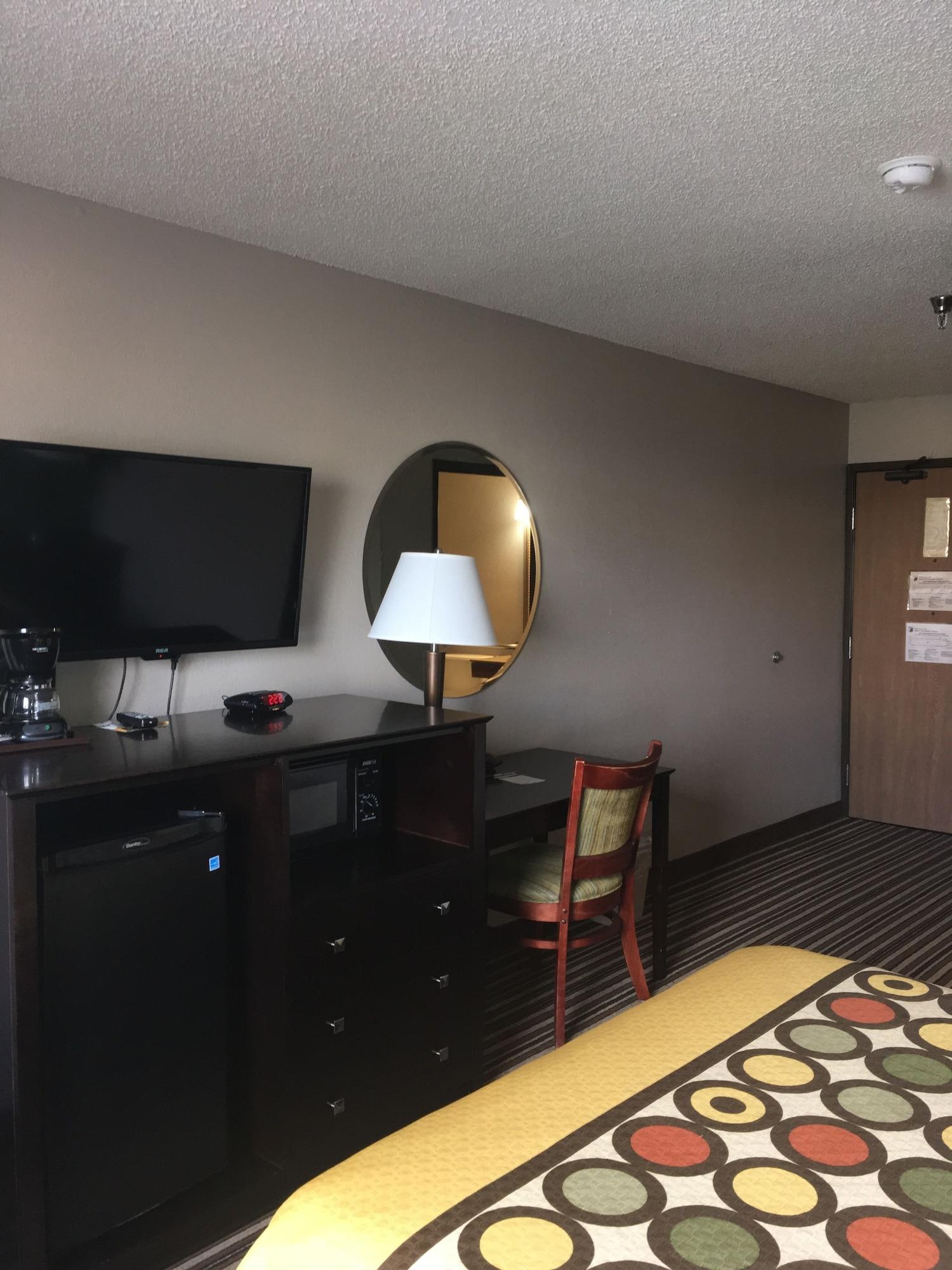 Hotel Super 8 By Wyndham Richmond Turnpike *
