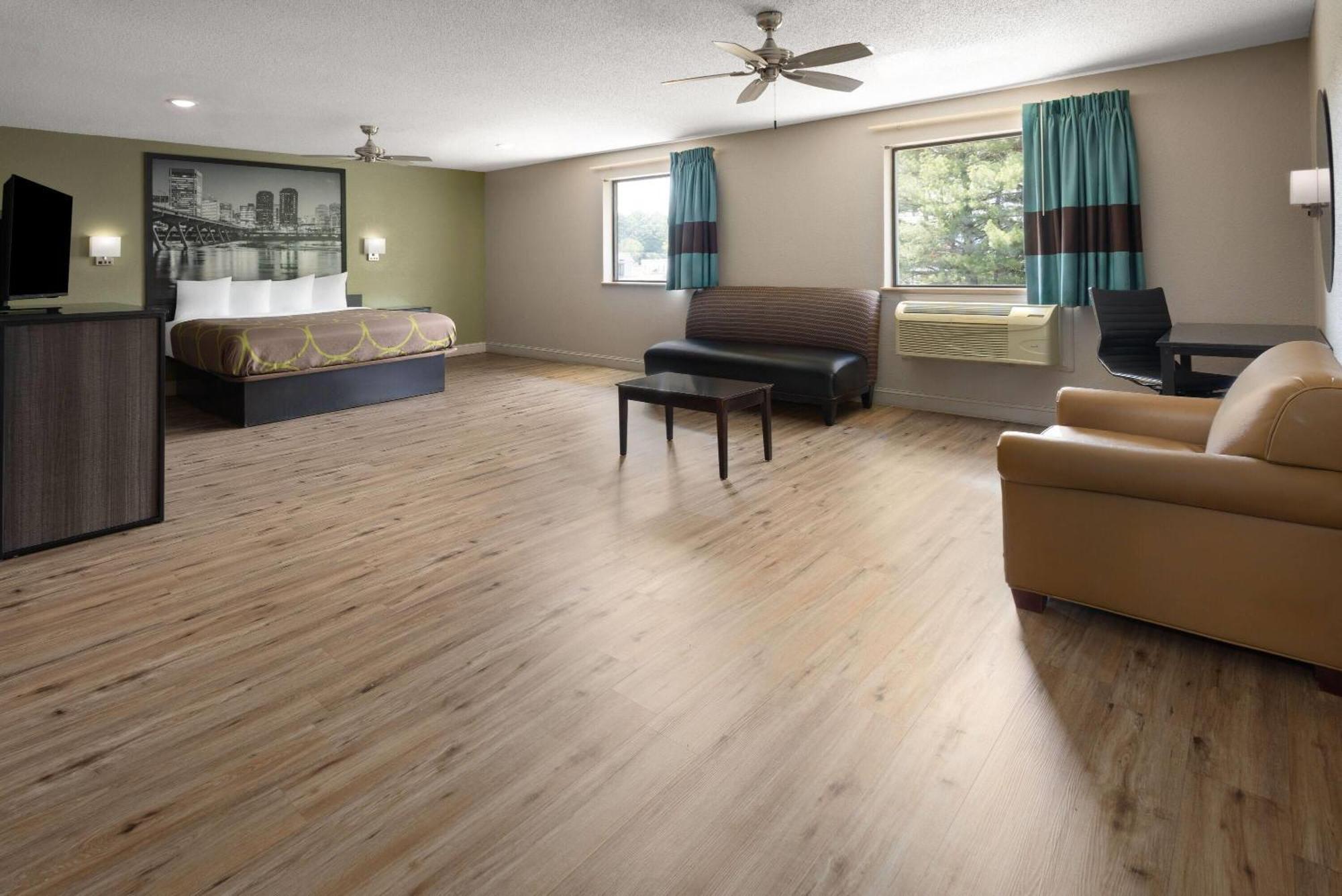 Super 8 By Wyndham Richmond Turnpike Hotel Midlothian