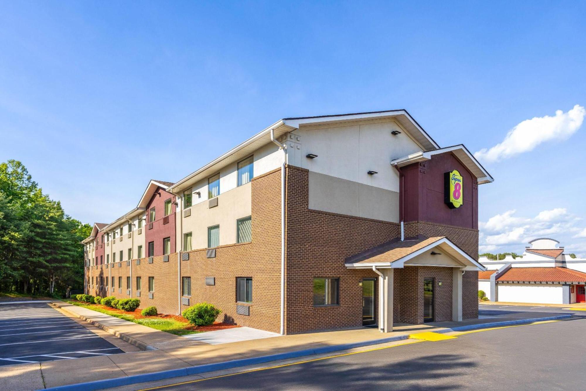 Super 8 By Wyndham Richmond Turnpike Midlothian